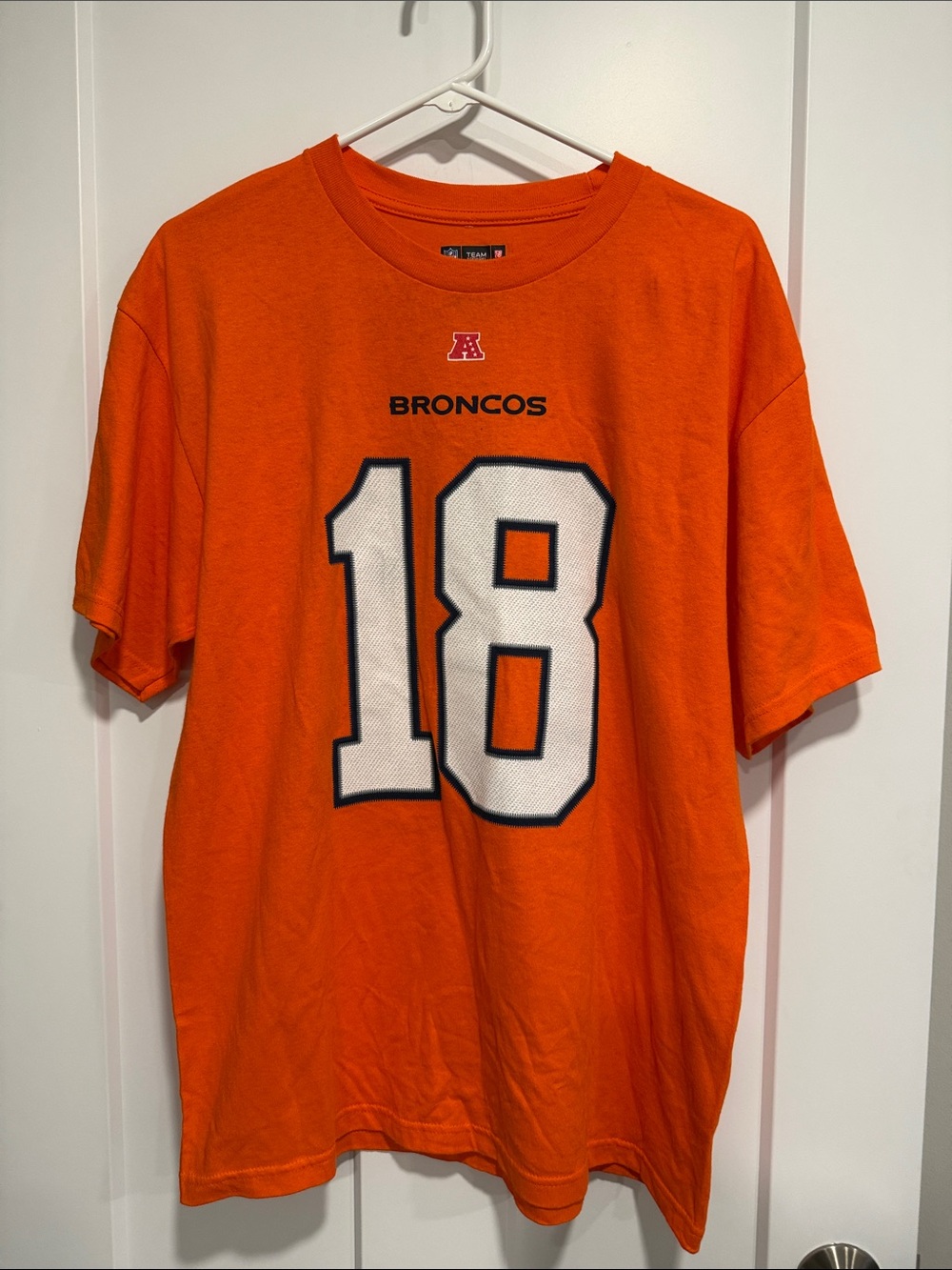 Peyton Manning Denver Broncos #18 Orange NFL T-Shirt L